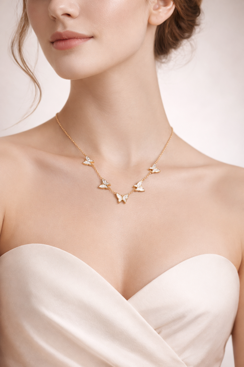 papillon lumière station necklace