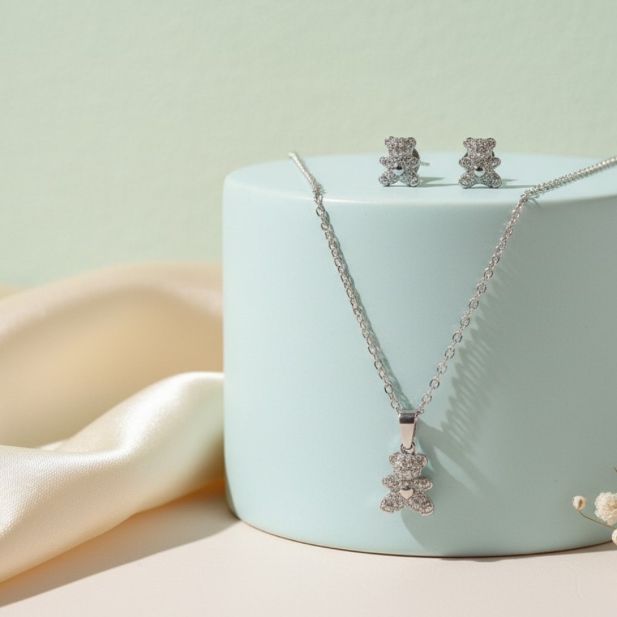 Élan leaf drops Élan leaf drops