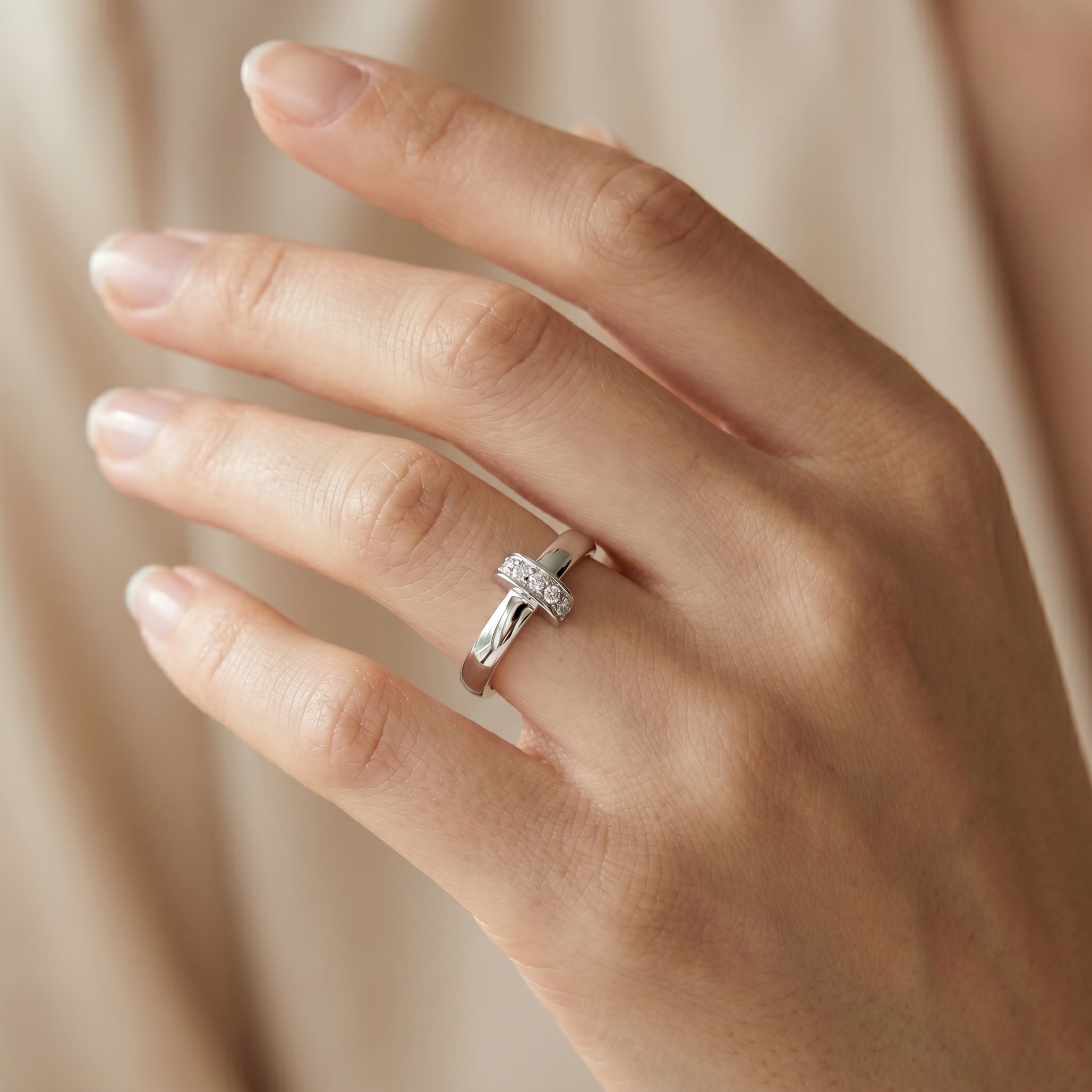 intertwined triple band diamond ring
