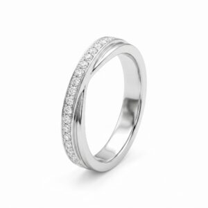 intertwined triple band diamond ring