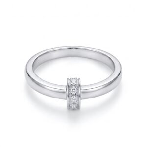 intertwined triple band diamond ring