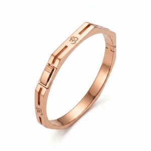 intertwined triple band diamond ring