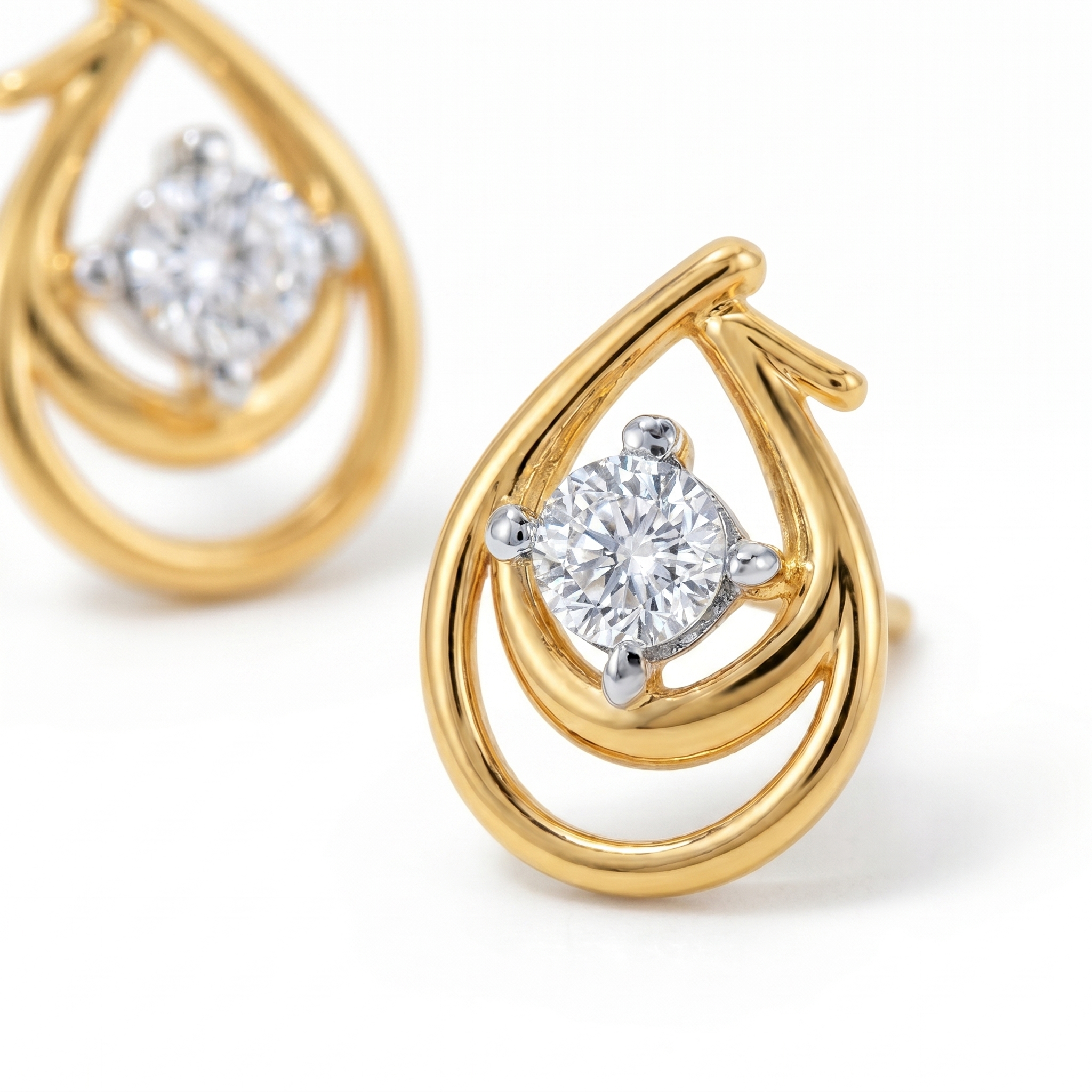 intertwined triple band diamond ring