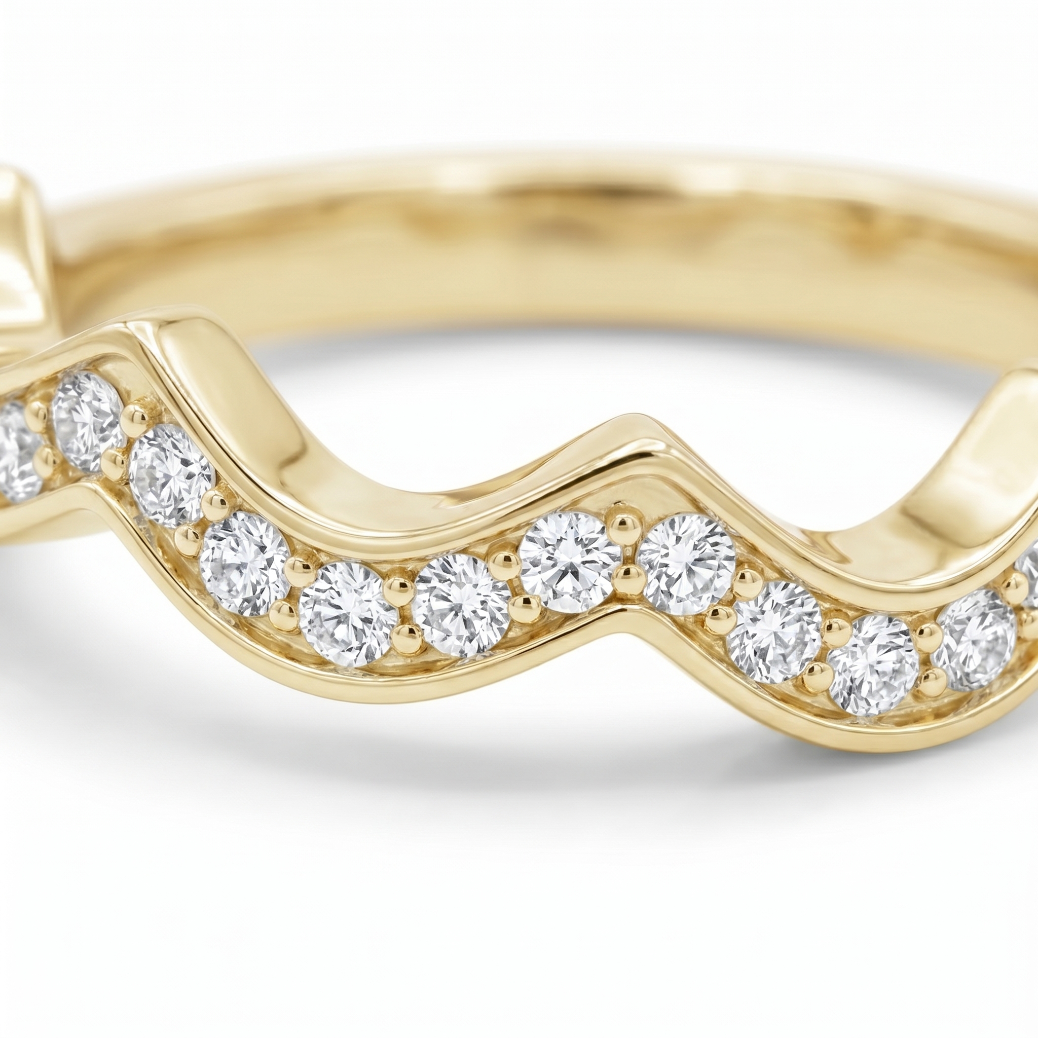 intertwined triple band diamond ring