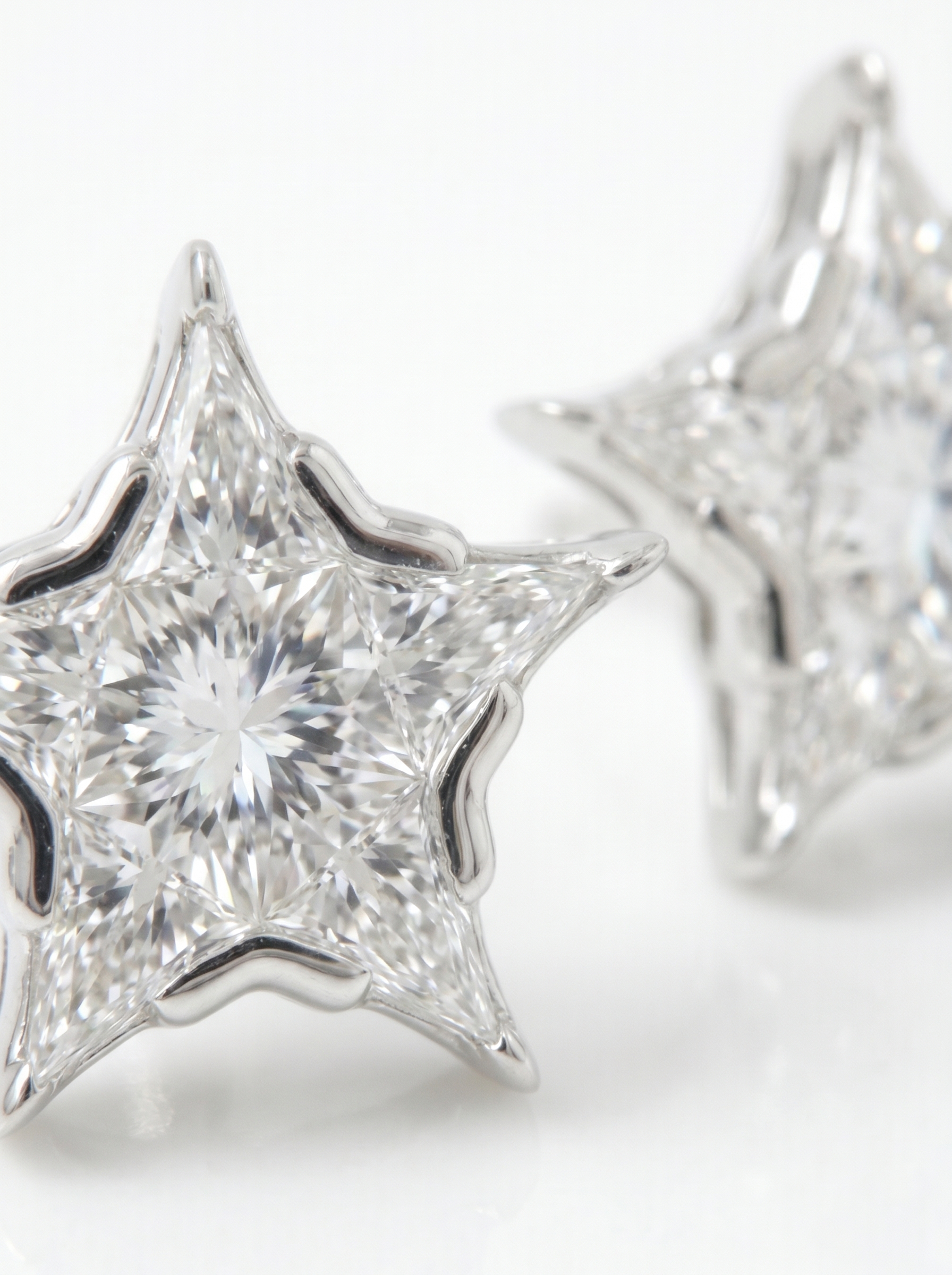 intertwined triple band diamond ring
