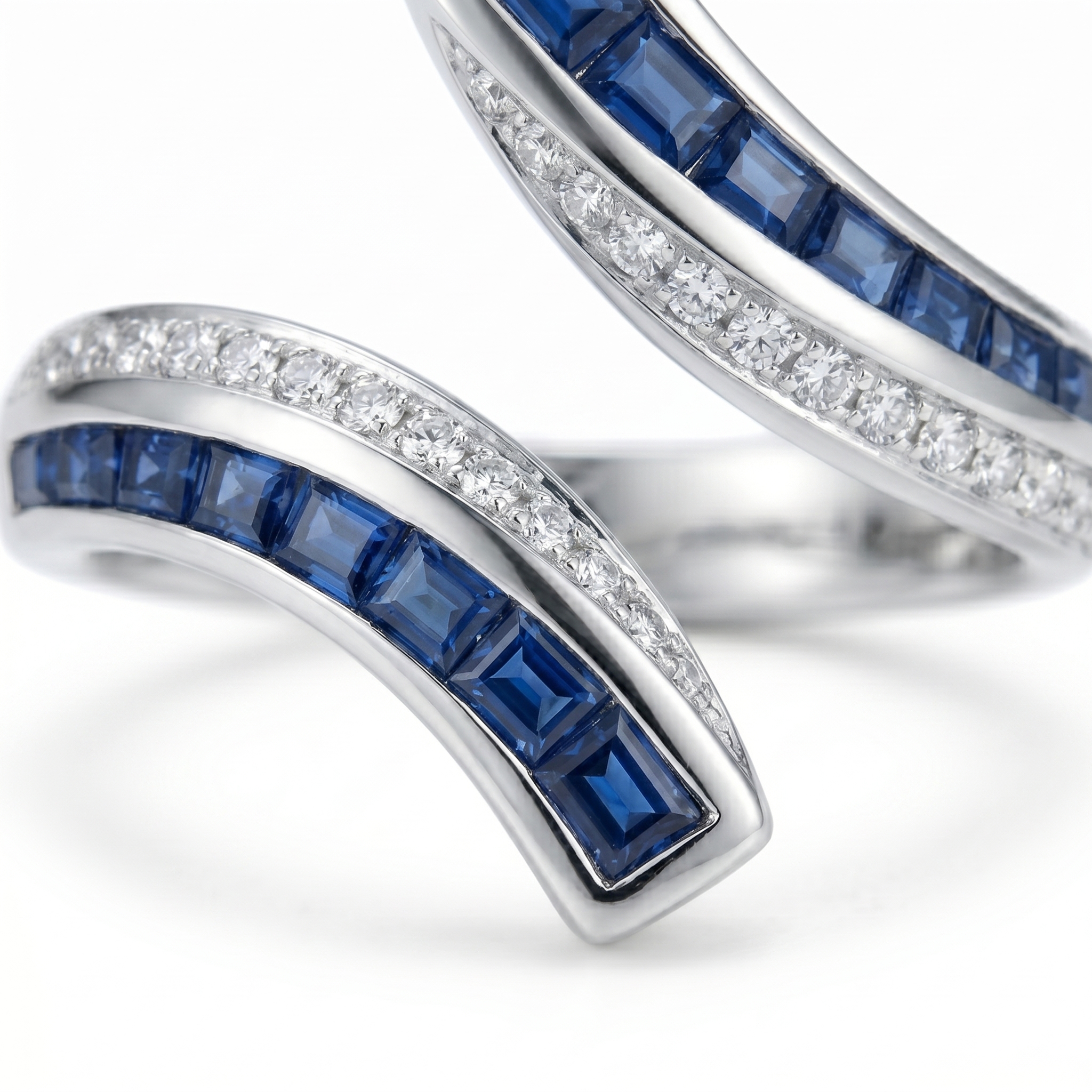 intertwined triple band diamond ring