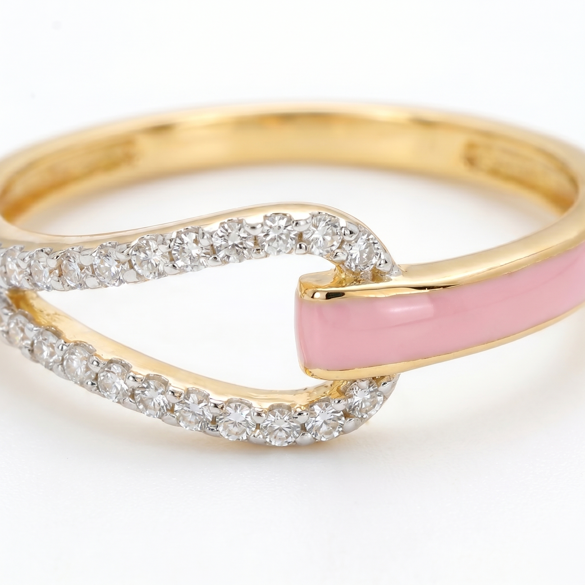 intertwined triple band diamond ring
