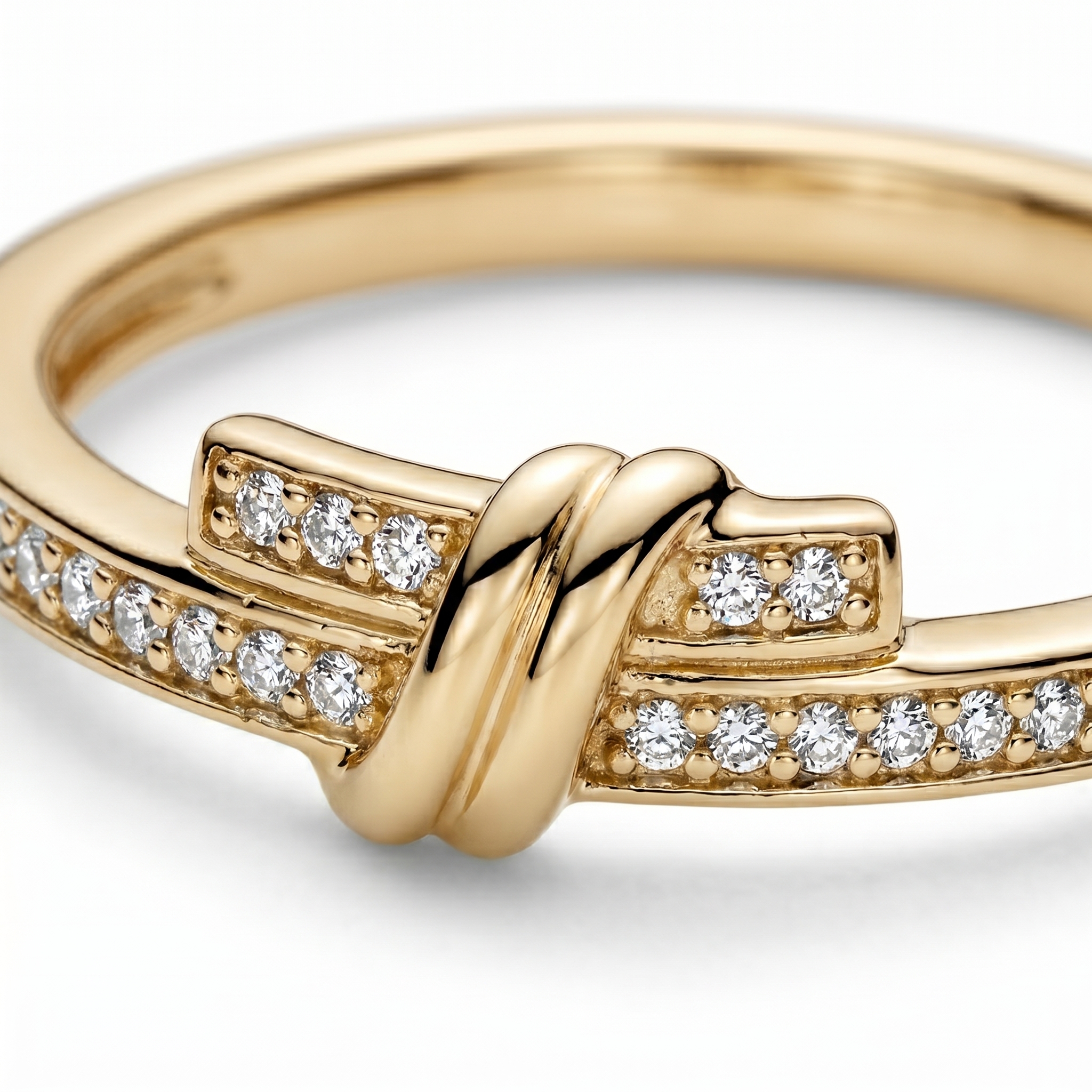 intertwined triple band diamond ring